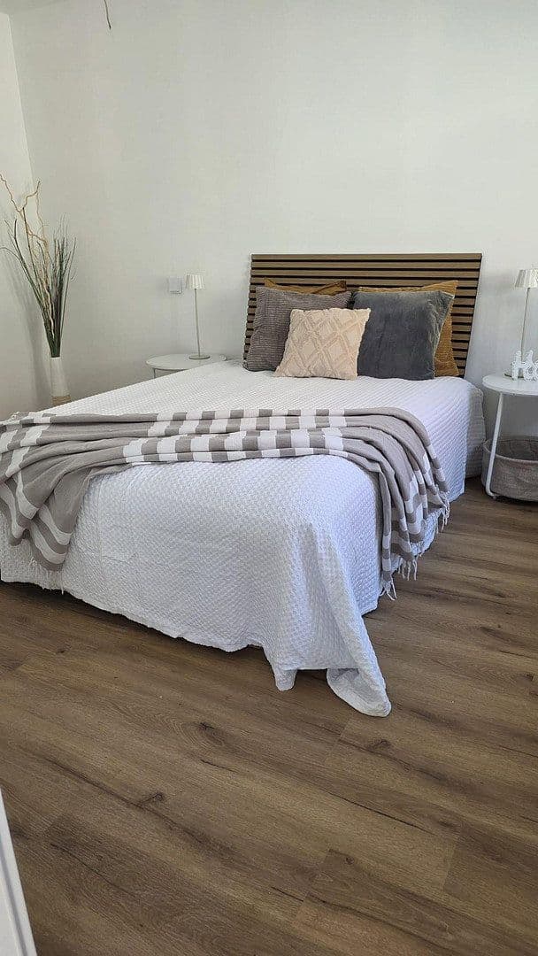 Prodej domu 107 m², pozemek 179 m², Sandhausen, Bádensko-Württembersko Prodej domu 107 m², pozemek 179 m², Sandhausen, Bádensko-Württembersko