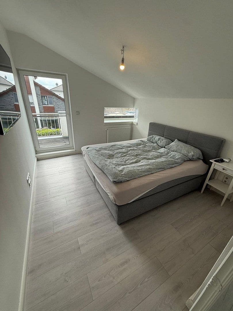 Prodej domu 175 m², pozemek 423 m², Am Yachthafen 16, Haren (Ems), Dolní Sasko Prodej domu 175 m², pozemek 423 m², Am Yachthafen 16, Haren (Ems), Dolní Sasko