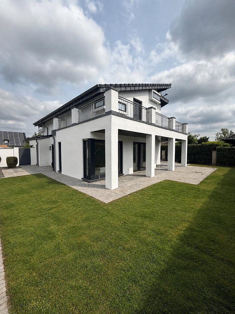 Prodej domu 175 m², pozemek 423 m², Am Yachthafen 16, Haren (Ems), Dolní Sasko Prodej domu 175 m², pozemek 423 m², Am Yachthafen 16, Haren (Ems), Dolní Sasko