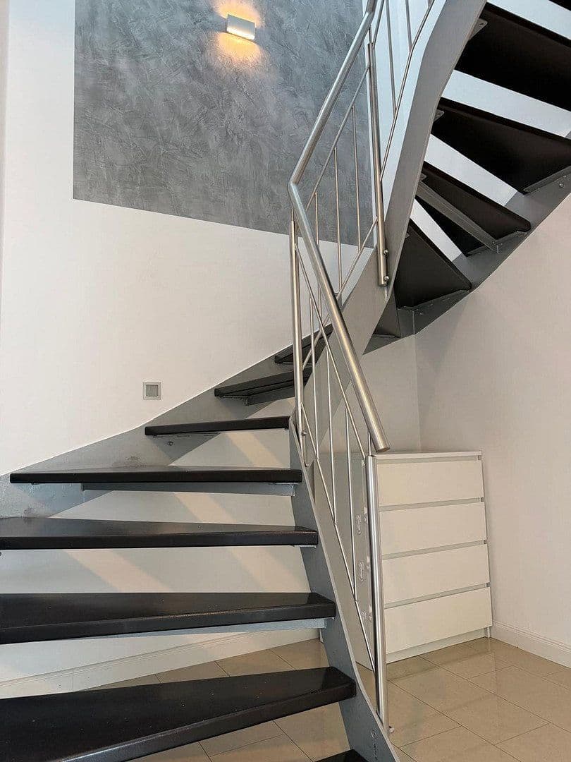 Prodej domu 175 m², pozemek 423 m², Am Yachthafen 16, Haren (Ems), Dolní Sasko Prodej domu 175 m², pozemek 423 m², Am Yachthafen 16, Haren (Ems), Dolní Sasko