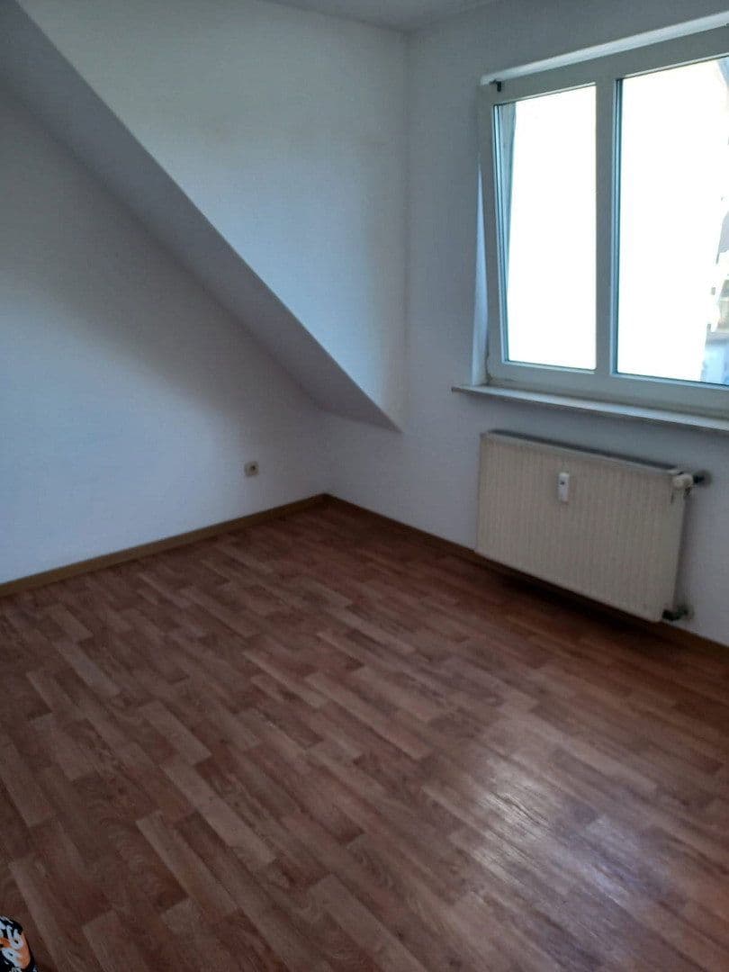 Pronájem bytu 2+1 40 m², Kölner Str. 137, Leverkusen, Severní Porýní-Vestfálsko Pronájem bytu 2+1 40 m², Kölner Str. 137, Leverkusen, Severní Porýní-Vestfálsko