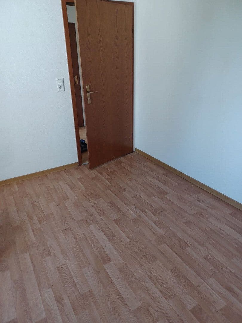 Pronájem bytu 2+1 40 m², Kölner Str. 137, Leverkusen, Severní Porýní-Vestfálsko Pronájem bytu 2+1 40 m², Kölner Str. 137, Leverkusen, Severní Porýní-Vestfálsko