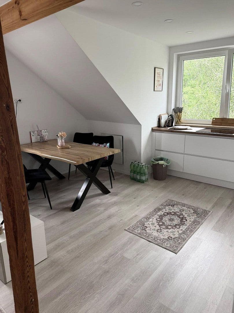 Pronájem bytu 3+kk 86 m², Tippelsberger Straße 17, Bochum, Severní Porýní-Vestfálsko Pronájem bytu 3+kk 86 m², Tippelsberger Straße 17, Bochum, Severní Porýní-Vestfálsko