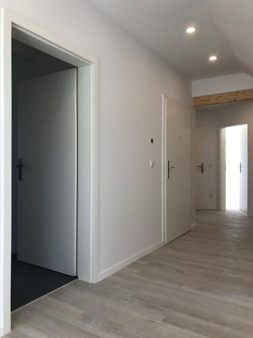 Pronájem bytu 3+kk 86 m², Tippelsberger Straße 17, Bochum, Severní Porýní-Vestfálsko Pronájem bytu 3+kk 86 m², Tippelsberger Straße 17, Bochum, Severní Porýní-Vestfálsko