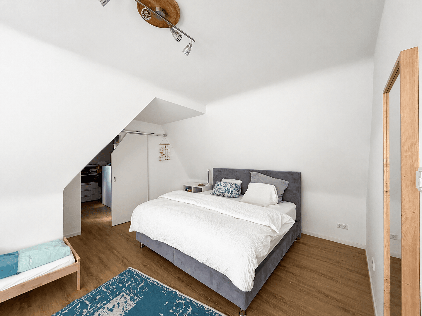 Prodej bytu 5+1 145 m², Thielenbrucher Allee 11, Köln, Severní Porýní-Vestfálsko Prodej bytu 5+1 145 m², Thielenbrucher Allee 11, Köln, Severní Porýní-Vestfálsko