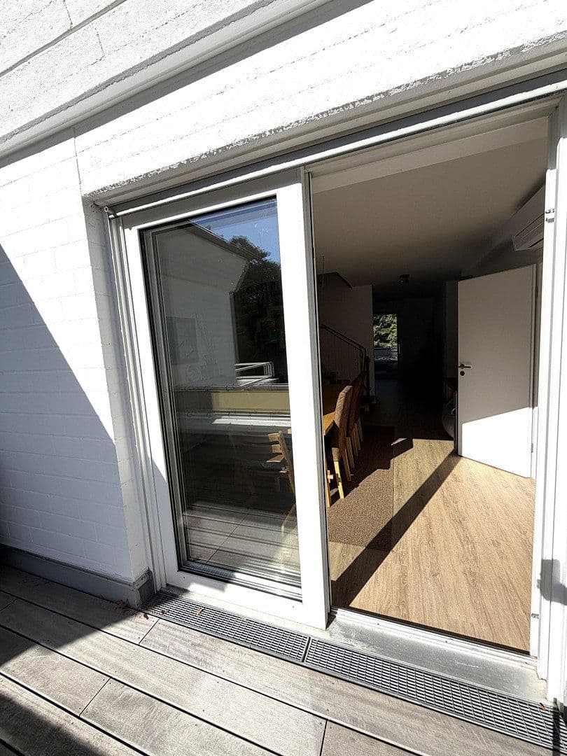 Prodej bytu 5+1 145 m², Thielenbrucher Allee 11, Köln, Severní Porýní-Vestfálsko Prodej bytu 5+1 145 m², Thielenbrucher Allee 11, Köln, Severní Porýní-Vestfálsko