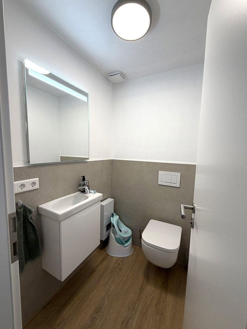 Prodej bytu 5+1 145 m², Thielenbrucher Allee 11, Köln, Severní Porýní-Vestfálsko Prodej bytu 5+1 145 m², Thielenbrucher Allee 11, Köln, Severní Porýní-Vestfálsko
