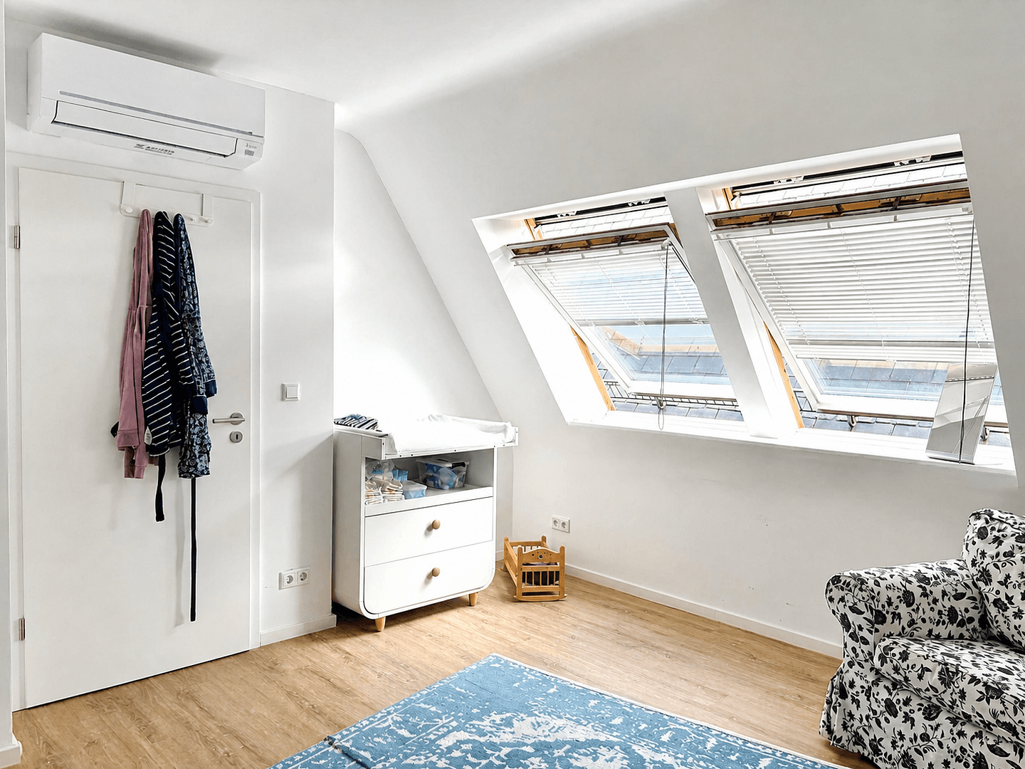 Prodej bytu 5+1 145 m², Thielenbrucher Allee 11, Köln, Severní Porýní-Vestfálsko Prodej bytu 5+1 145 m², Thielenbrucher Allee 11, Köln, Severní Porýní-Vestfálsko