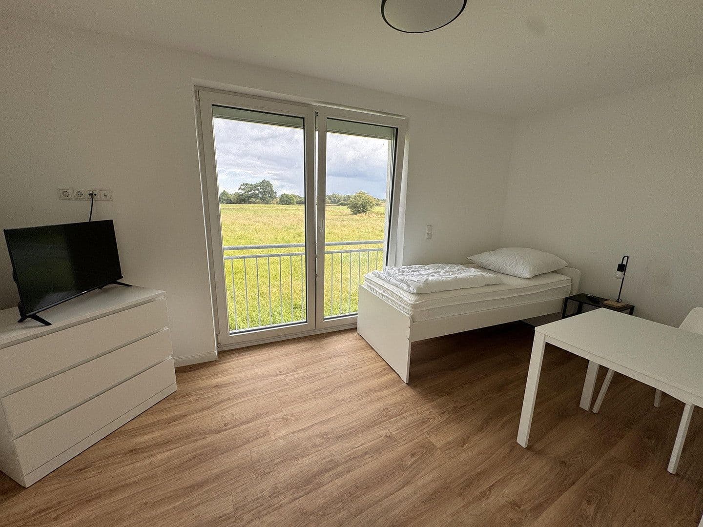 Pronájem bytu 1+1 45 m², Lindenstraße 50, Scharbeutz, Šlesvicko-Holštýnsko Pronájem bytu 1+1 45 m², Lindenstraße 50, Scharbeutz, Šlesvicko-Holštýnsko