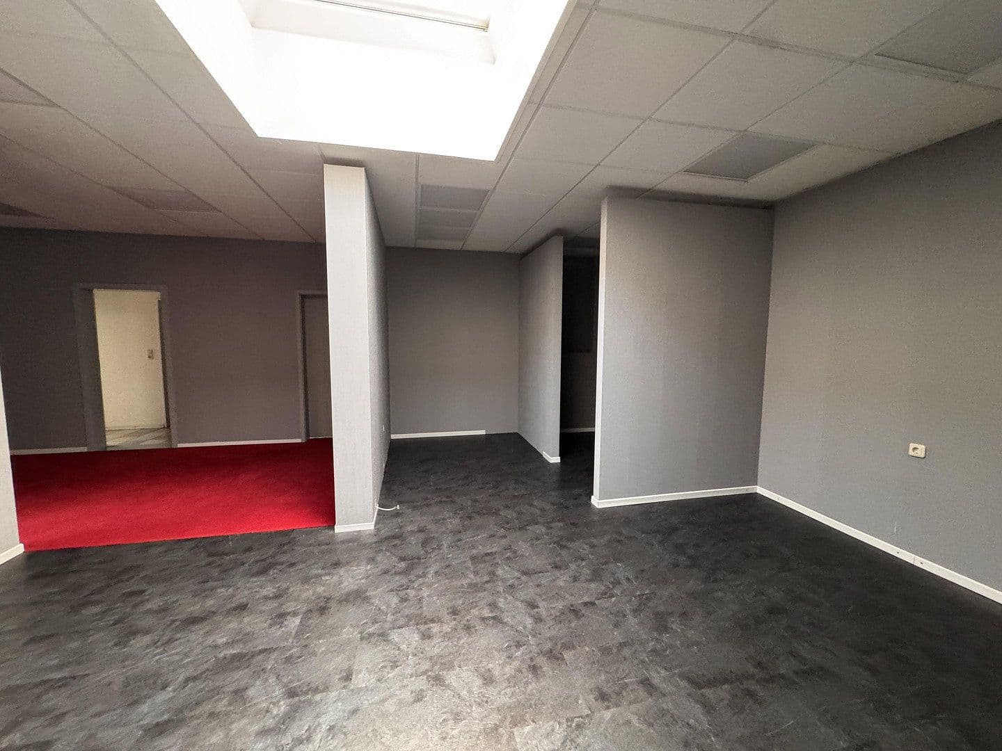 Pronájem nebytového prostoru 988 m², Otto-Kipp-Straße II, Scharbeutz, Šlesvicko-Holštýnsko Pronájem nebytového prostoru 988 m², Otto-Kipp-Straße II, Scharbeutz, Šlesvicko-Holštýnsko