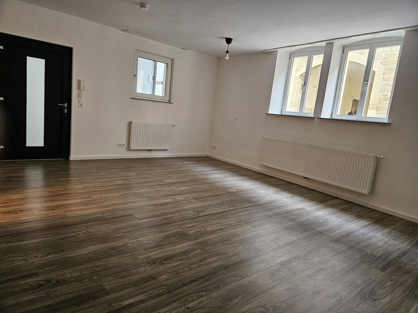 Pronájem bytu 1+1 43 m², Neue Gasse, Schweinfurt, Bavorsko Pronájem bytu 1+1 43 m², Neue Gasse, Schweinfurt, Bavorsko