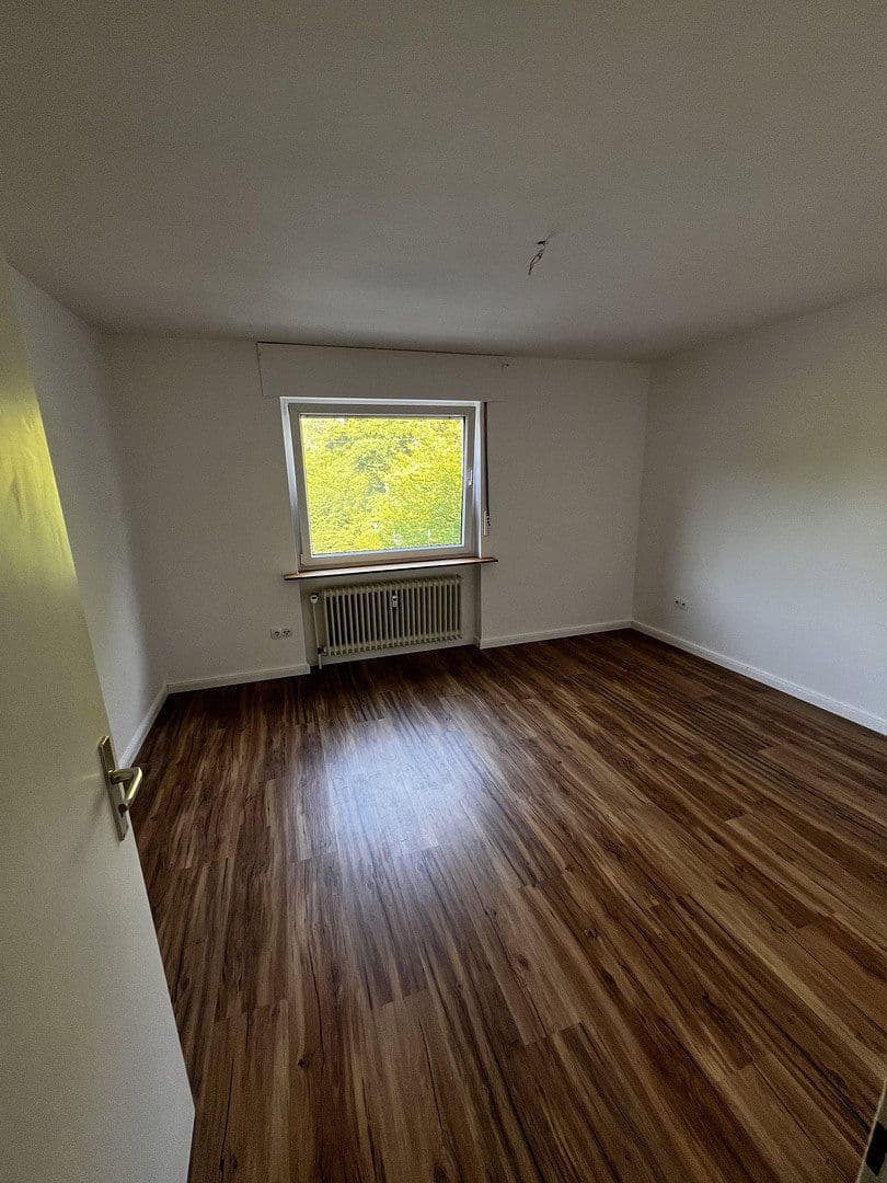 Prodej bytu 3+1 80 m², Bielefeld, Severní Porýní-Vestfálsko Prodej bytu 3+1 80 m², Bielefeld, Severní Porýní-Vestfálsko