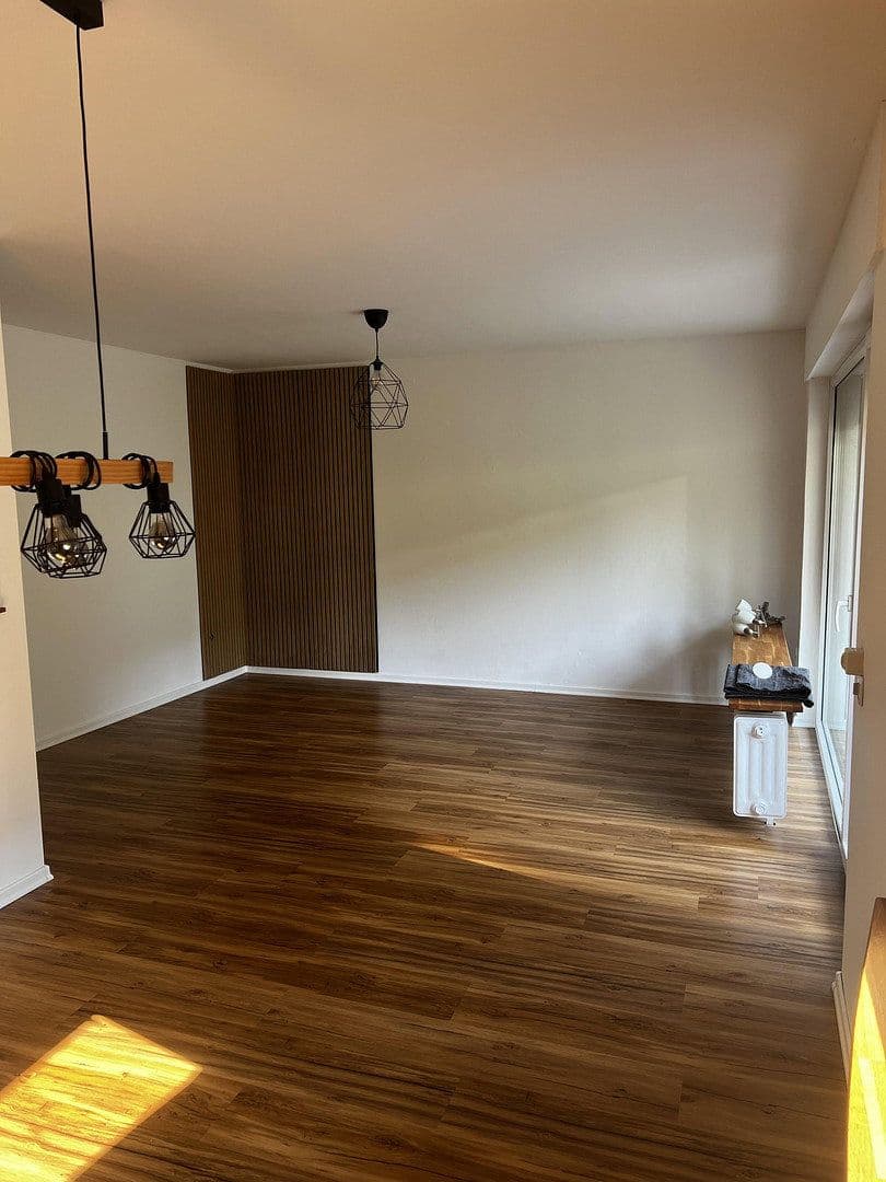 Prodej bytu 3+1 80 m², Bielefeld, Severní Porýní-Vestfálsko Prodej bytu 3+1 80 m², Bielefeld, Severní Porýní-Vestfálsko