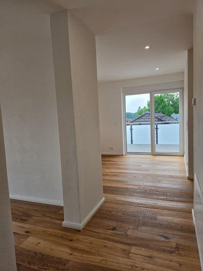 Prodej domu 210 m², pozemek 610 m², Himmelkron, Bavorsko Prodej domu 210 m², pozemek 610 m², Himmelkron, Bavorsko