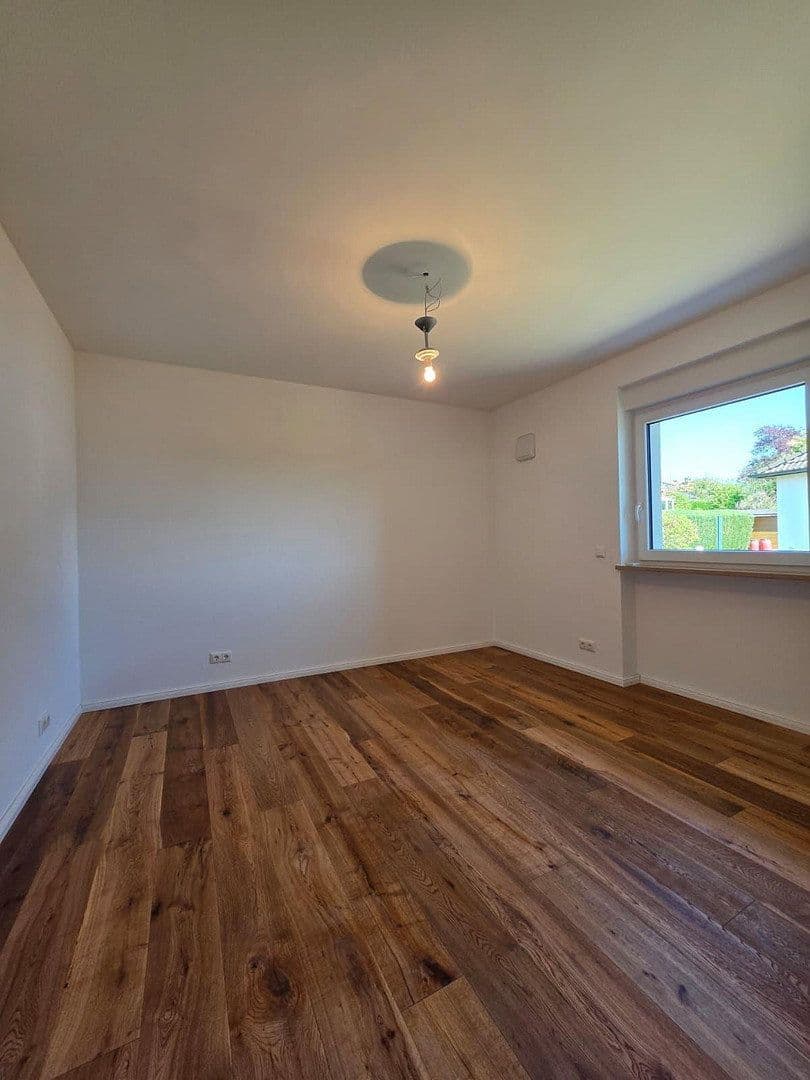 Prodej domu 210 m², pozemek 610 m², Himmelkron, Bavorsko Prodej domu 210 m², pozemek 610 m², Himmelkron, Bavorsko