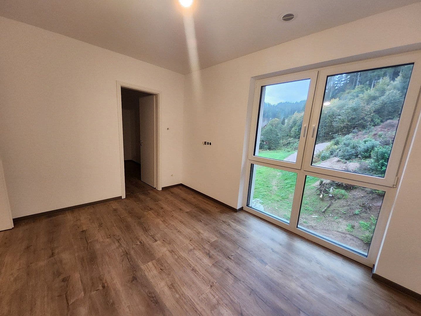 Pronájem bytu 3+1 85 m², Klosterstraße 13, Triberg im Schwarzwald, Bádensko-Württembersko Pronájem bytu 3+1 85 m², Klosterstraße 13, Triberg im Schwarzwald, Bádensko-Württembersko