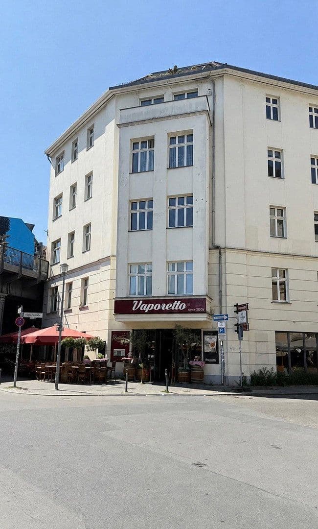Prodej kanceláře 232 m², Berlin, Berlín Prodej kanceláře 232 m², Berlin, Berlín