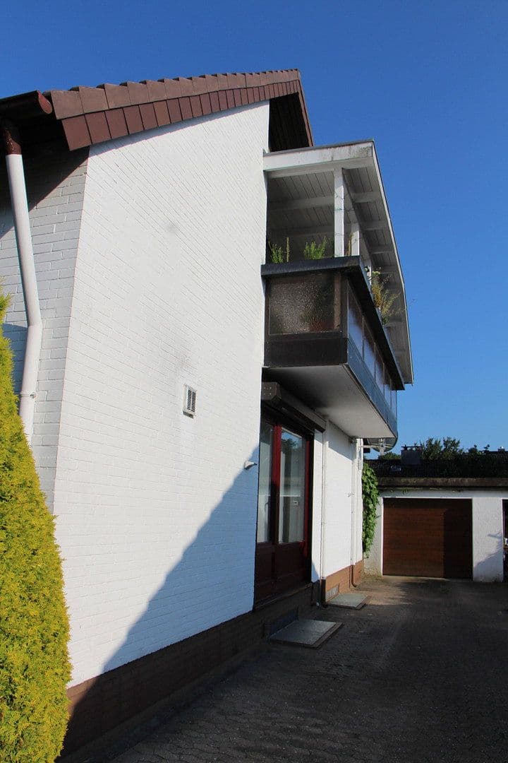Prodej domu 215 m², pozemek 677 m², Osterrönfeld, Šlesvicko-Holštýnsko Prodej domu 215 m², pozemek 677 m², Osterrönfeld, Šlesvicko-Holštýnsko