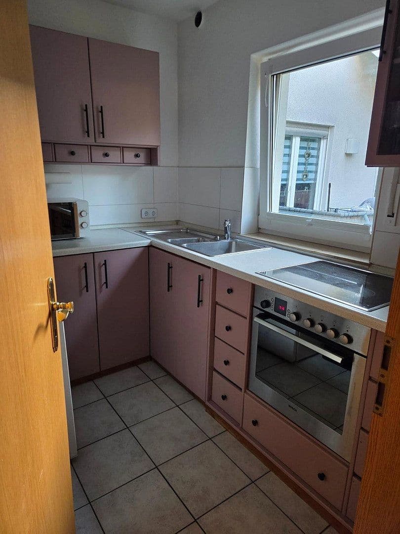 Pronájem bytu 3+1 72 m², Siegener Straße 5, Reichshof, Severní Porýní-Vestfálsko Pronájem bytu 3+1 72 m², Siegener Straße 5, Reichshof, Severní Porýní-Vestfálsko