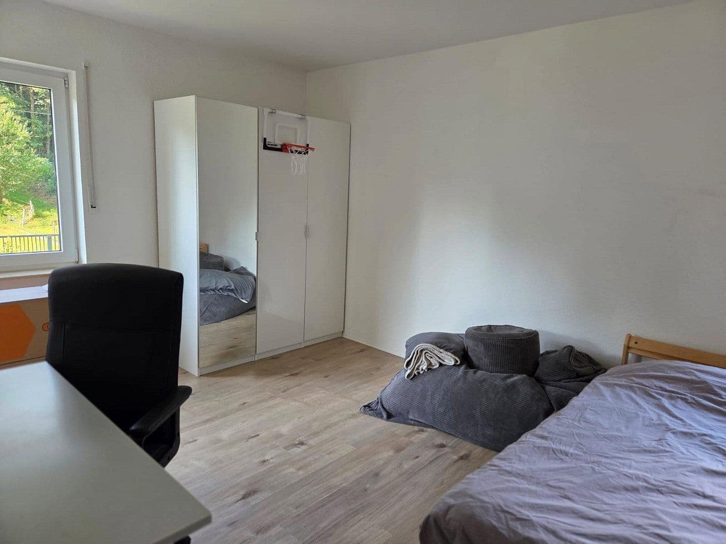 Pronájem bytu 3+1 72 m², Siegener Straße 5, Reichshof, Severní Porýní-Vestfálsko Pronájem bytu 3+1 72 m², Siegener Straße 5, Reichshof, Severní Porýní-Vestfálsko