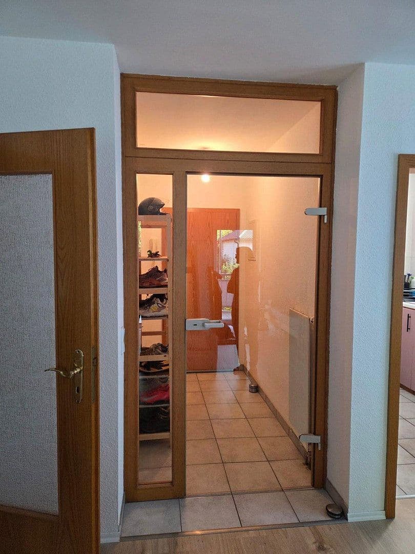 Pronájem bytu 3+1 72 m², Siegener Straße 5, Reichshof, Severní Porýní-Vestfálsko Pronájem bytu 3+1 72 m², Siegener Straße 5, Reichshof, Severní Porýní-Vestfálsko