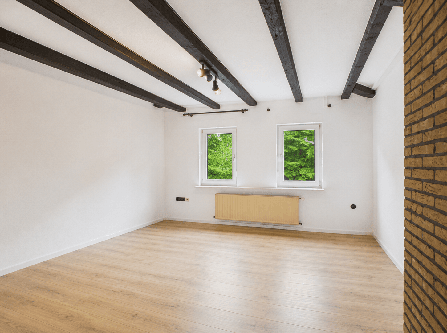 Prodej domu 140 m², pozemek 385 m², Bad Laasphe, Severní Porýní-Vestfálsko Prodej domu 140 m², pozemek 385 m², Bad Laasphe, Severní Porýní-Vestfálsko