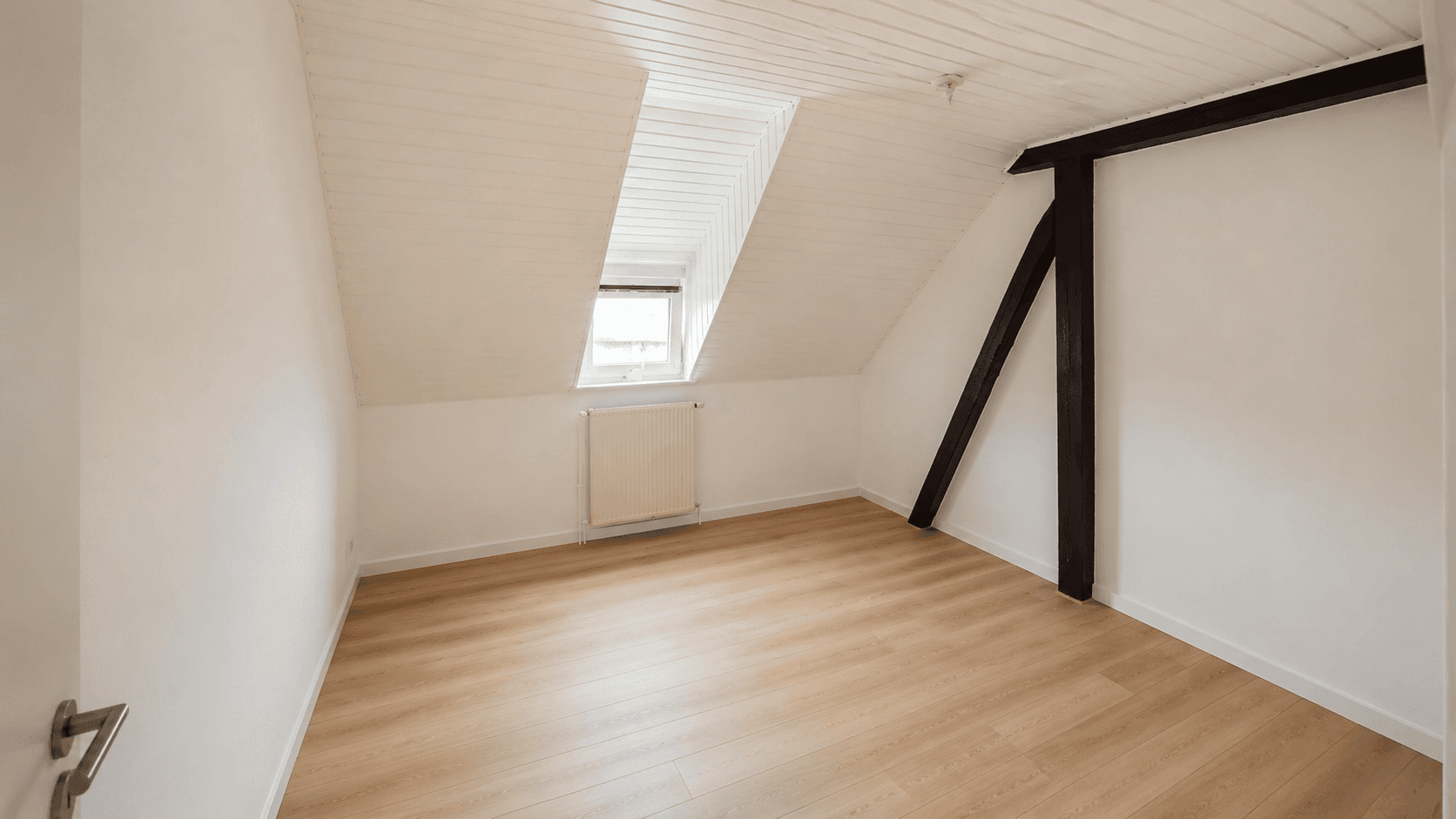 Prodej domu 140 m², pozemek 385 m², Bad Laasphe, Severní Porýní-Vestfálsko Prodej domu 140 m², pozemek 385 m², Bad Laasphe, Severní Porýní-Vestfálsko