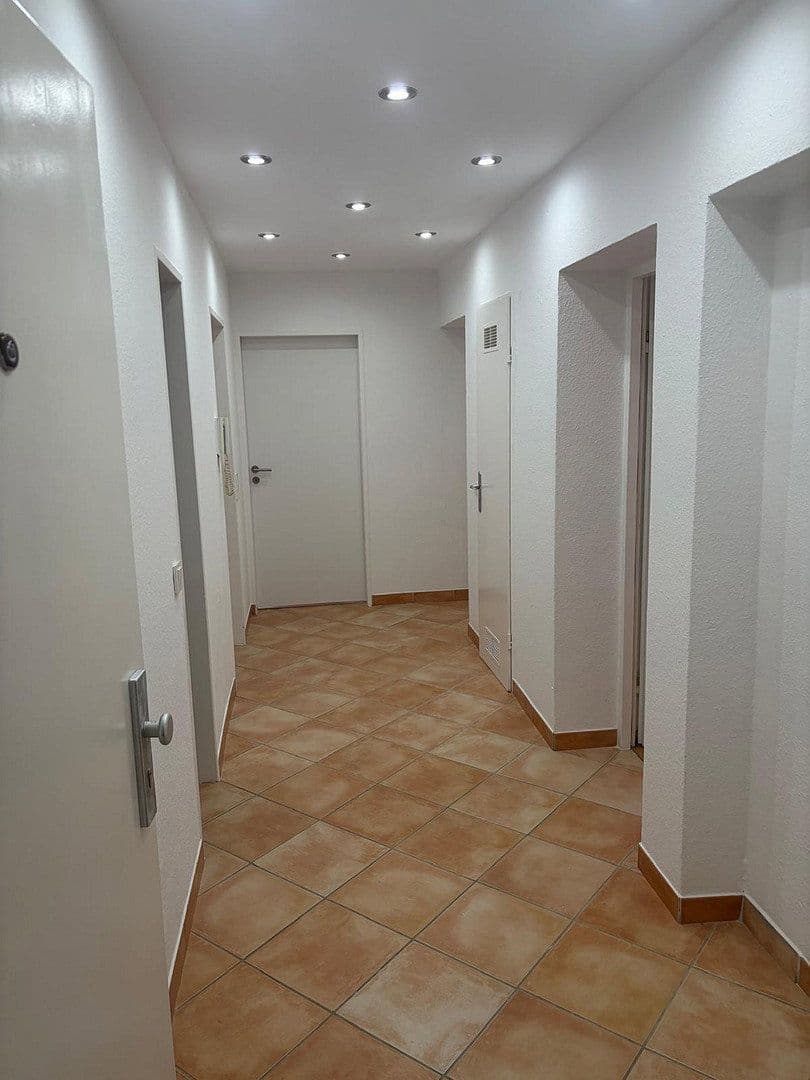 Prodej bytu 3+1 76 m², Schildsheiderstr, Erkrath, Severní Porýní-Vestfálsko Prodej bytu 3+1 76 m², Schildsheiderstr, Erkrath, Severní Porýní-Vestfálsko