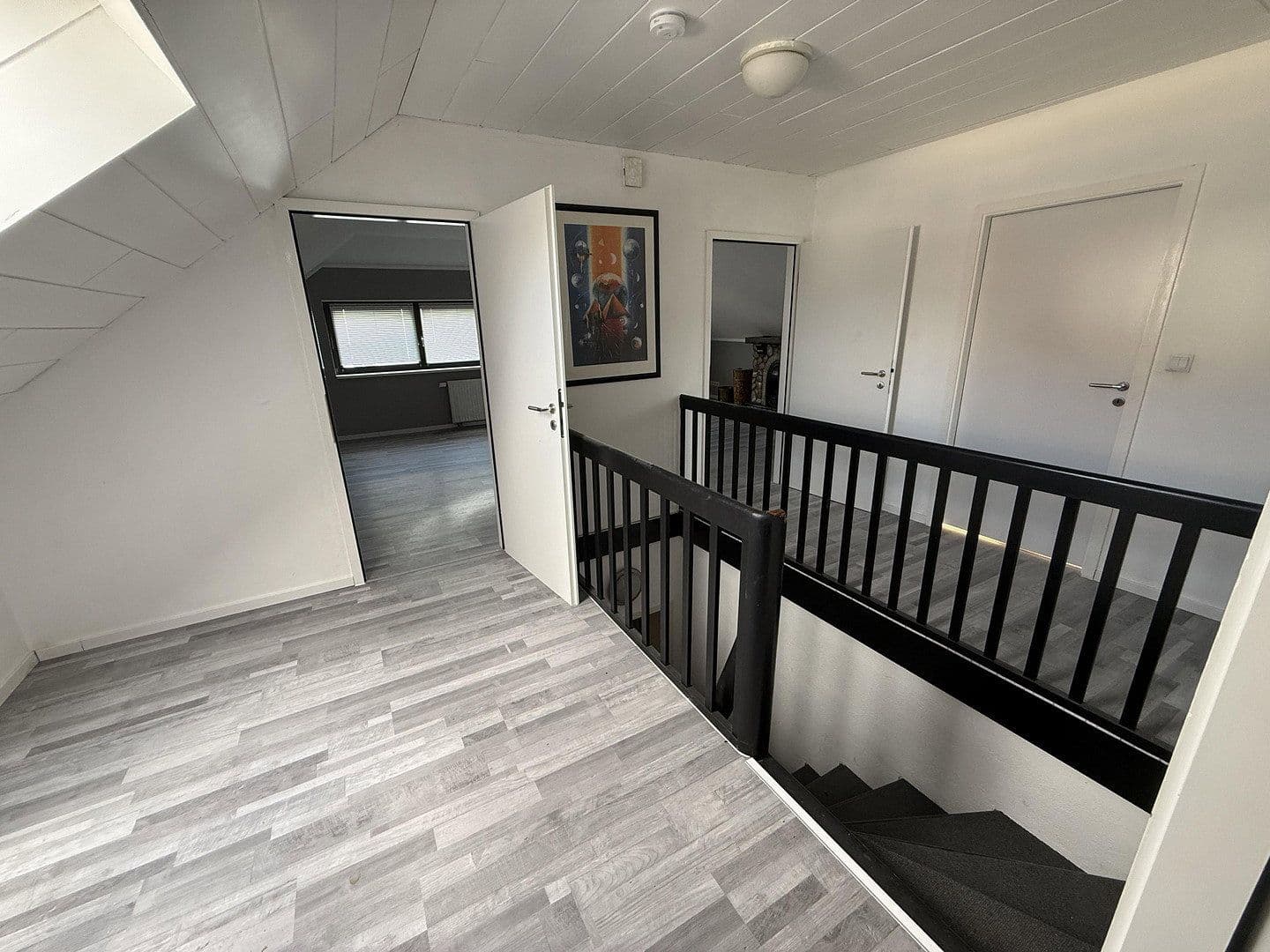 Pronájem bytu 4+1 137 m², Berlin, Berlín Pronájem bytu 4+1 137 m², Berlin, Berlín