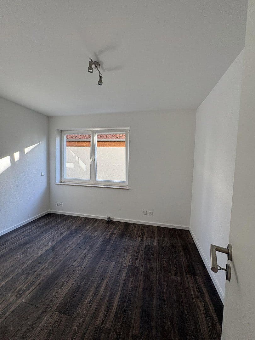 Pronájem bytu 2+1 41 m², Pfeilhofstraße 38, Winnenden, Bádensko-Württembersko Pronájem bytu 2+1 41 m², Pfeilhofstraße 38, Winnenden, Bádensko-Württembersko