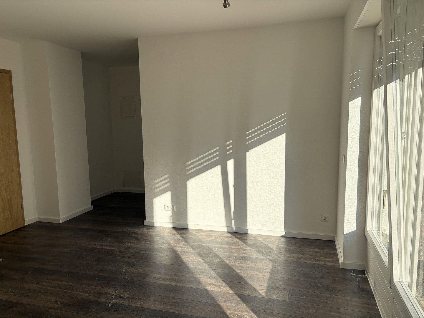Pronájem bytu 2+1 41 m², Pfeilhofstraße 38, Winnenden, Bádensko-Württembersko Pronájem bytu 2+1 41 m², Pfeilhofstraße 38, Winnenden, Bádensko-Württembersko