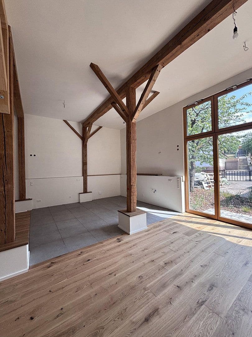 Pronájem bytu 3+kk 133 m², Niefern-Öschelbronn, Bádensko-Württembersko Pronájem bytu 3+kk 133 m², Niefern-Öschelbronn, Bádensko-Württembersko