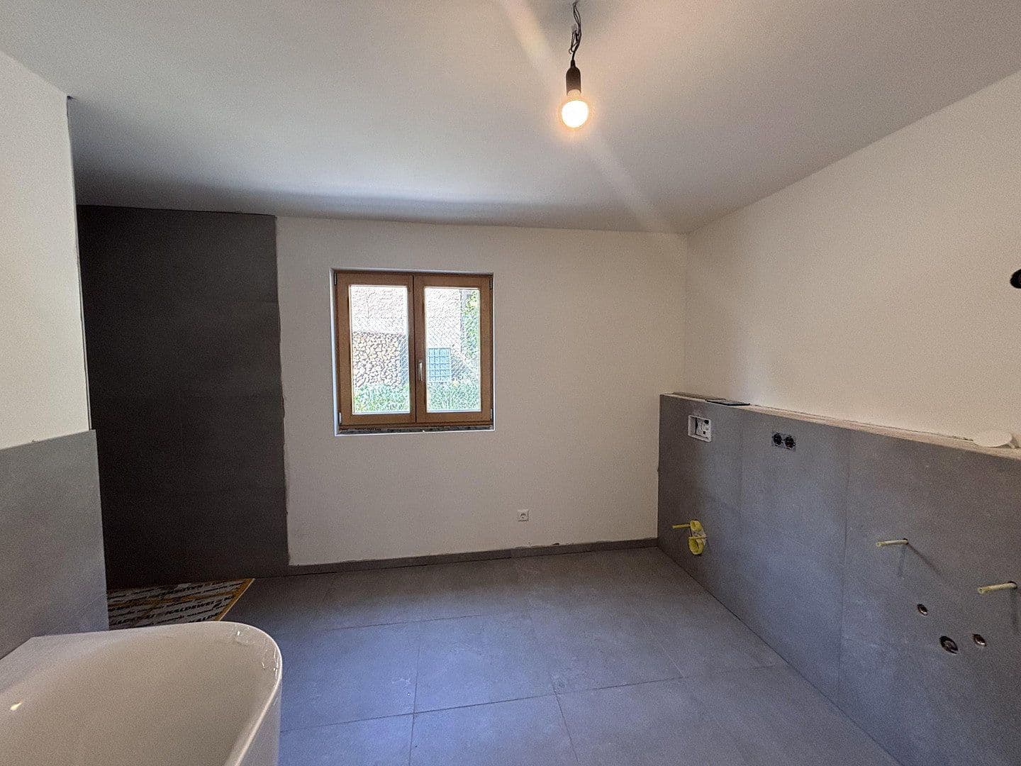 Pronájem bytu 3+kk 133 m², Niefern-Öschelbronn, Bádensko-Württembersko Pronájem bytu 3+kk 133 m², Niefern-Öschelbronn, Bádensko-Württembersko