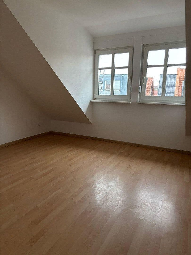 Prodej domu 202 m², pozemek 188 m², Paulusstr, Worms, Porýní-Falc Prodej domu 202 m², pozemek 188 m², Paulusstr, Worms, Porýní-Falc