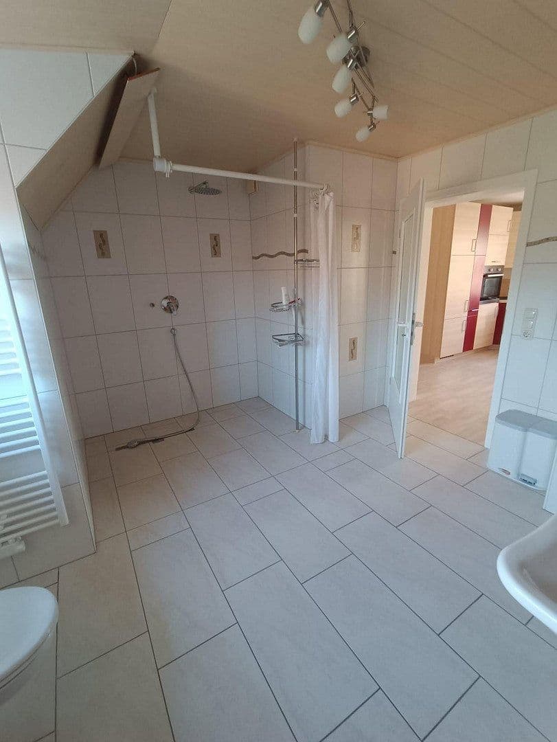 Prodej domu 190 m², pozemek 1.980 m², Güstrow, Mecklenburg-Vorpommern Prodej domu 190 m², pozemek 1.980 m², Güstrow, Mecklenburg-Vorpommern