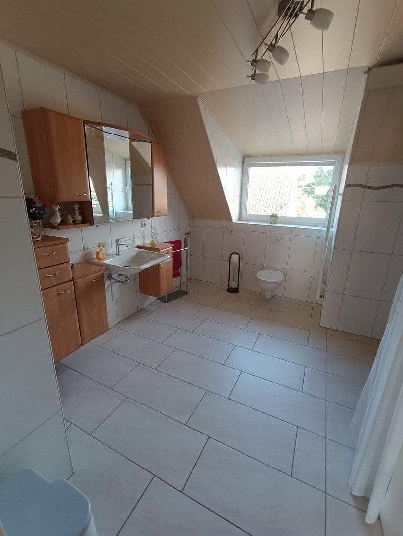 Prodej domu 190 m², pozemek 1.980 m², Güstrow, Mecklenburg-Vorpommern Prodej domu 190 m², pozemek 1.980 m², Güstrow, Mecklenburg-Vorpommern