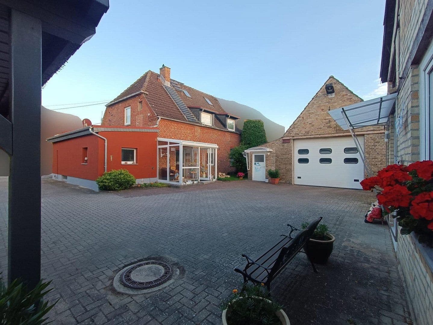 Prodej domu 190 m², pozemek 1.980 m², Güstrow, Mecklenburg-Vorpommern Prodej domu 190 m², pozemek 1.980 m², Güstrow, Mecklenburg-Vorpommern