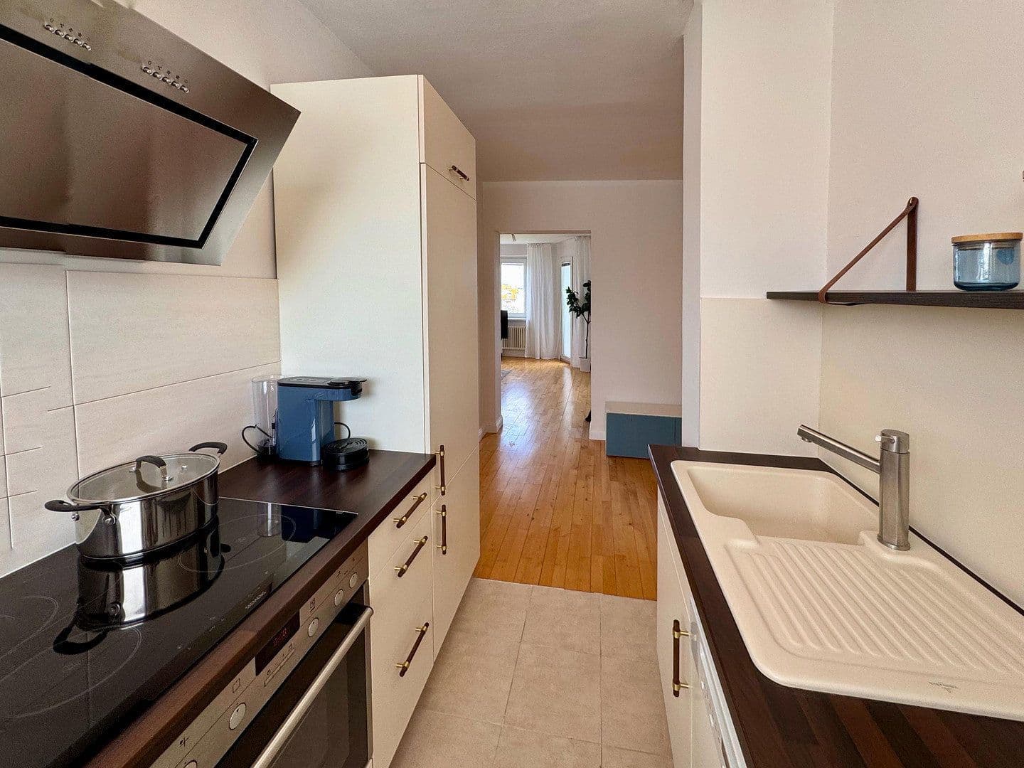 Prodej bytu 2+1 64 m², Berlin, Berlín Prodej bytu 2+1 64 m², Berlin, Berlín