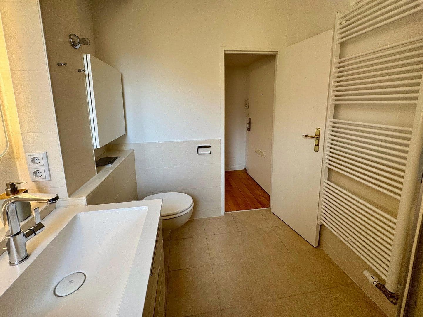 Prodej bytu 2+1 64 m², Berlin, Berlín Prodej bytu 2+1 64 m², Berlin, Berlín