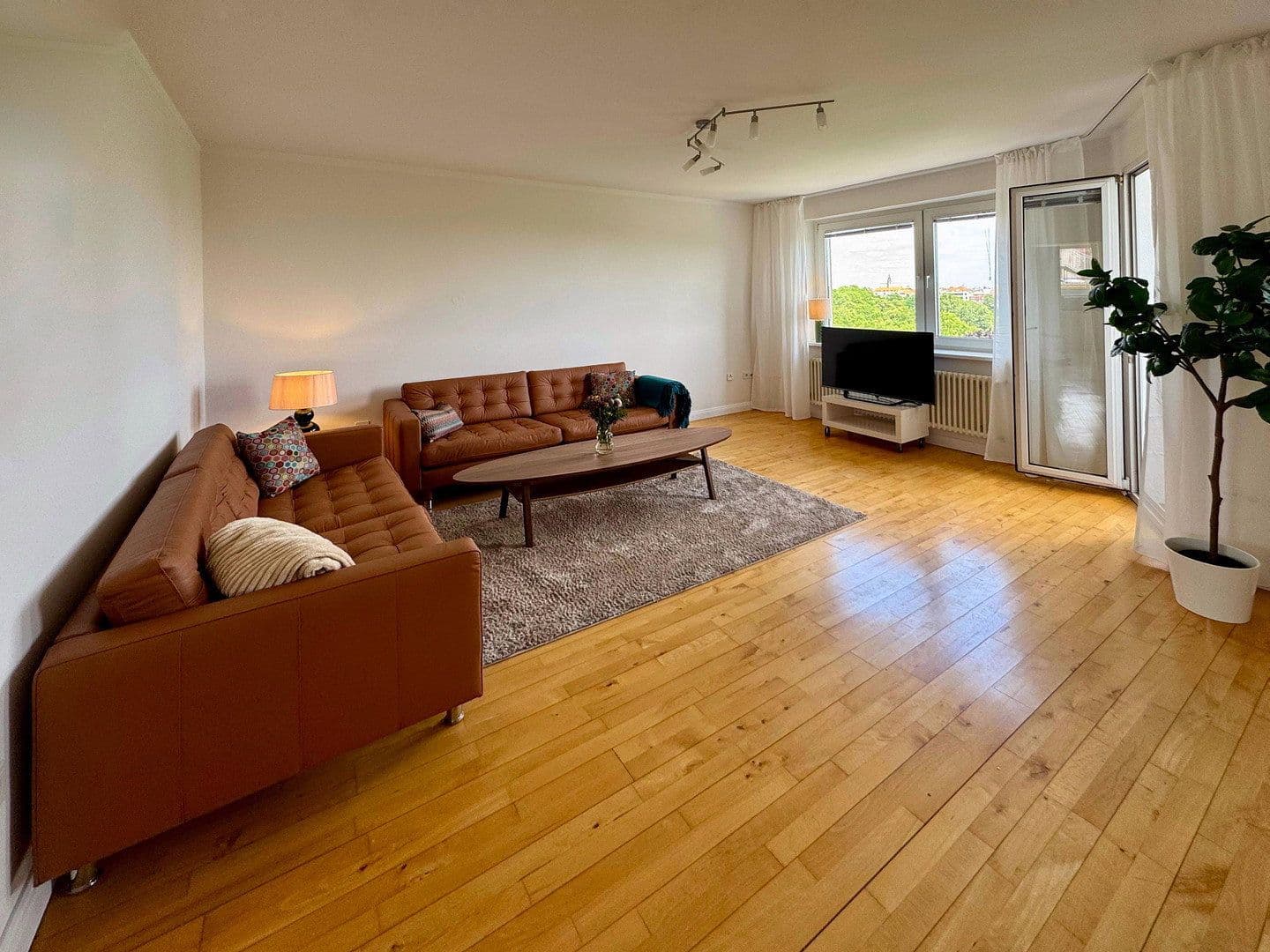 Prodej bytu 2+1 64 m², Berlin, Berlín Prodej bytu 2+1 64 m², Berlin, Berlín