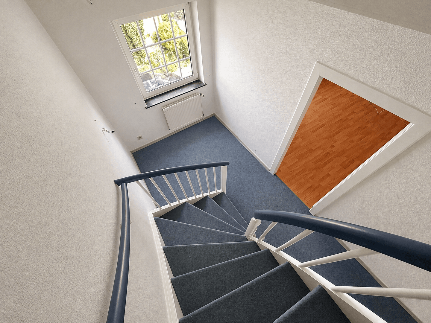 Prodej domu 118 m², pozemek 104 m², Liebensteiner Straße 2, Bremen, Bremen Prodej domu 118 m², pozemek 104 m², Liebensteiner Straße 2, Bremen, Bremen