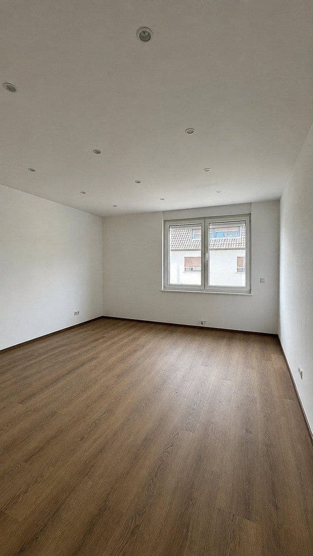 Prodej bytu 2+1 90 m², Mannheim, Bádensko-Württembersko Prodej bytu 2+1 90 m², Mannheim, Bádensko-Württembersko