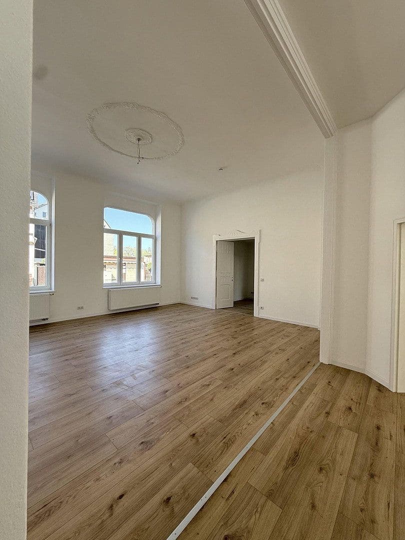 Pronájem bytu 4+1 127 m², Am Wasserturm 30, Finsterwalde, Braniborsko Pronájem bytu 4+1 127 m², Am Wasserturm 30, Finsterwalde, Braniborsko