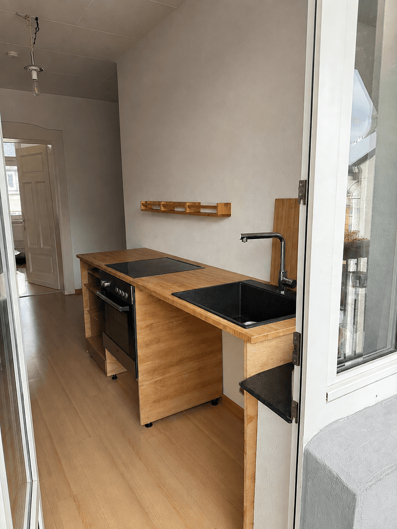 Pronájem bytu 2+1 51 m², Essen, Severní Porýní-Vestfálsko Pronájem bytu 2+1 51 m², Essen, Severní Porýní-Vestfálsko