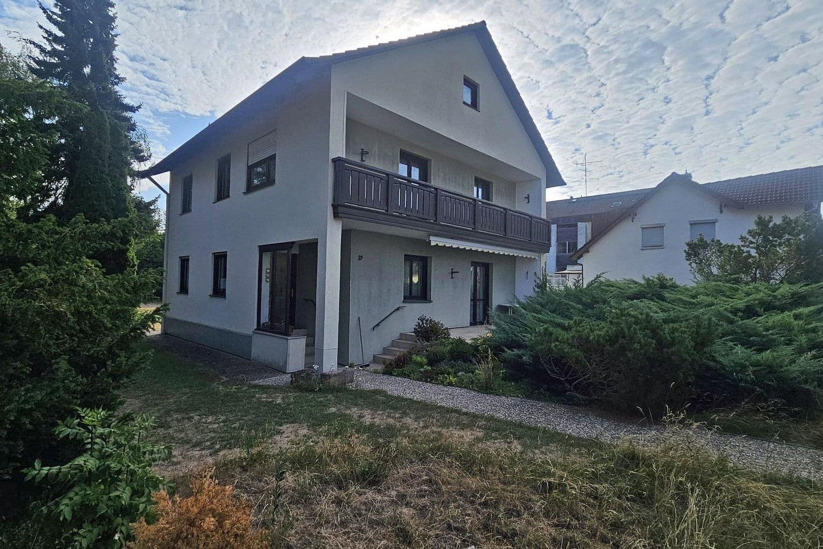 Prodej domu 110 m², pozemek 1.084 m², Olching, Bavorsko Prodej domu 110 m², pozemek 1.084 m², Olching, Bavorsko