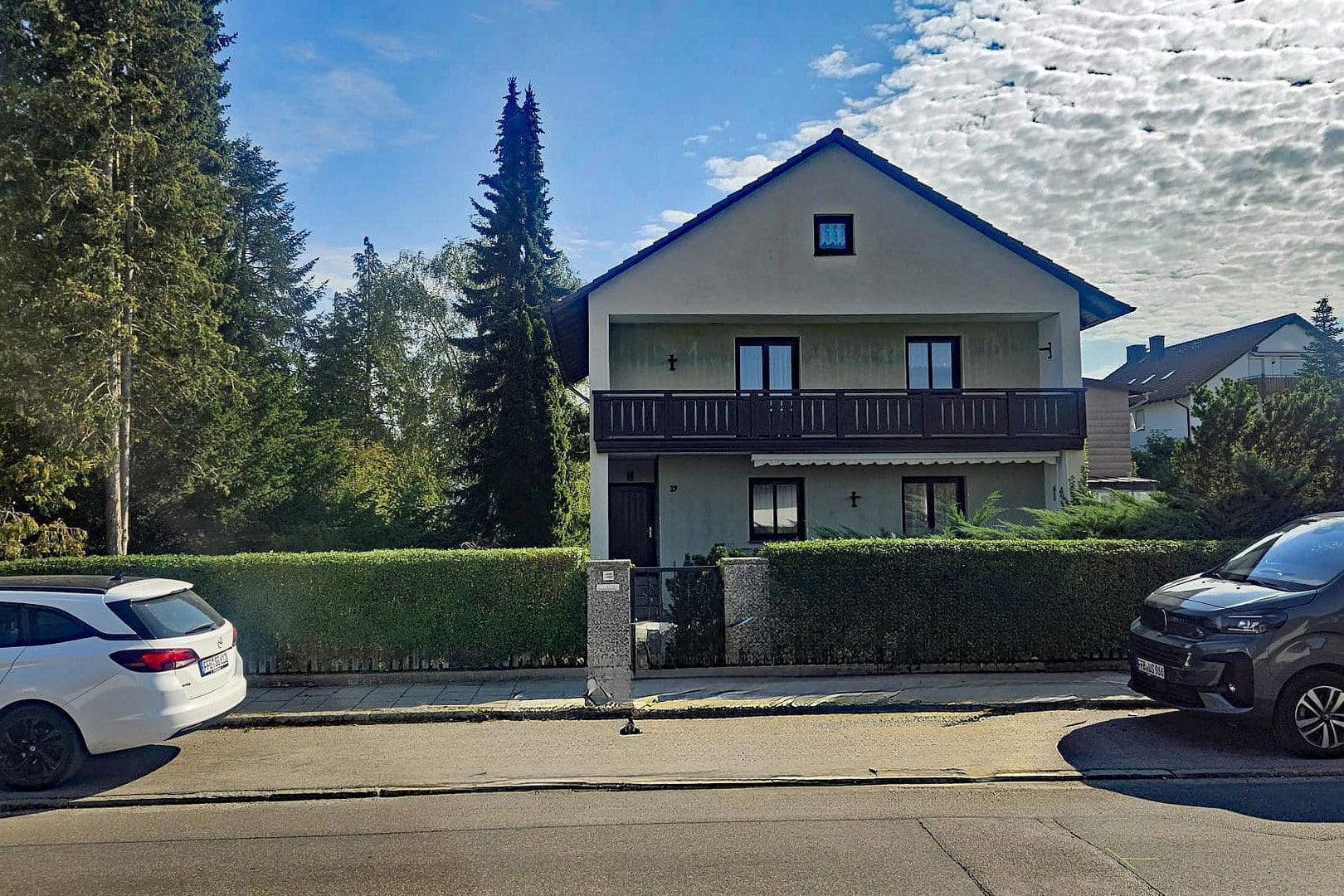 Prodej domu 110 m², pozemek 1.084 m², Olching, Bavorsko Prodej domu 110 m², pozemek 1.084 m², Olching, Bavorsko