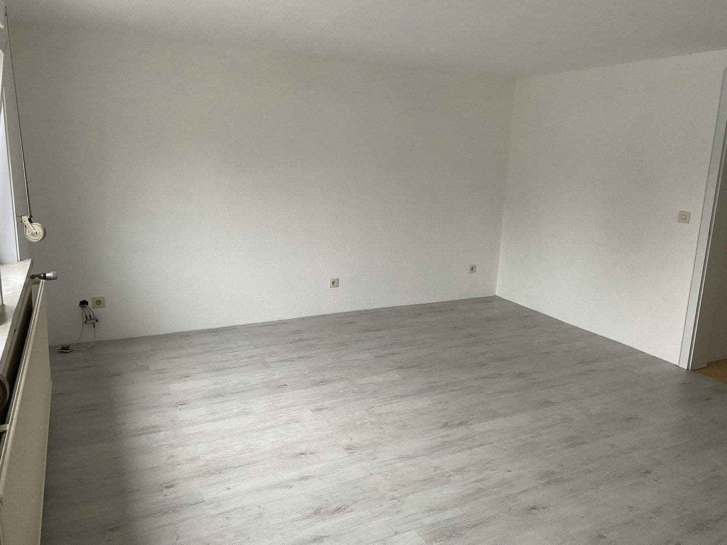 Pronájem bytu 2+1 53 m², Friedrichstraße 6, Hückeswagen, Severní Porýní-Vestfálsko Pronájem bytu 2+1 53 m², Friedrichstraße 6, Hückeswagen, Severní Porýní-Vestfálsko