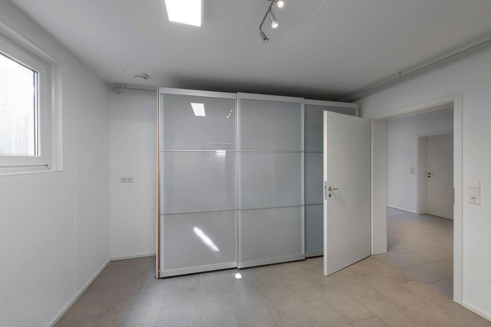 Prodej domu 290 m², pozemek 942 m², Seeshaupt, Bavorsko Prodej domu 290 m², pozemek 942 m², Seeshaupt, Bavorsko