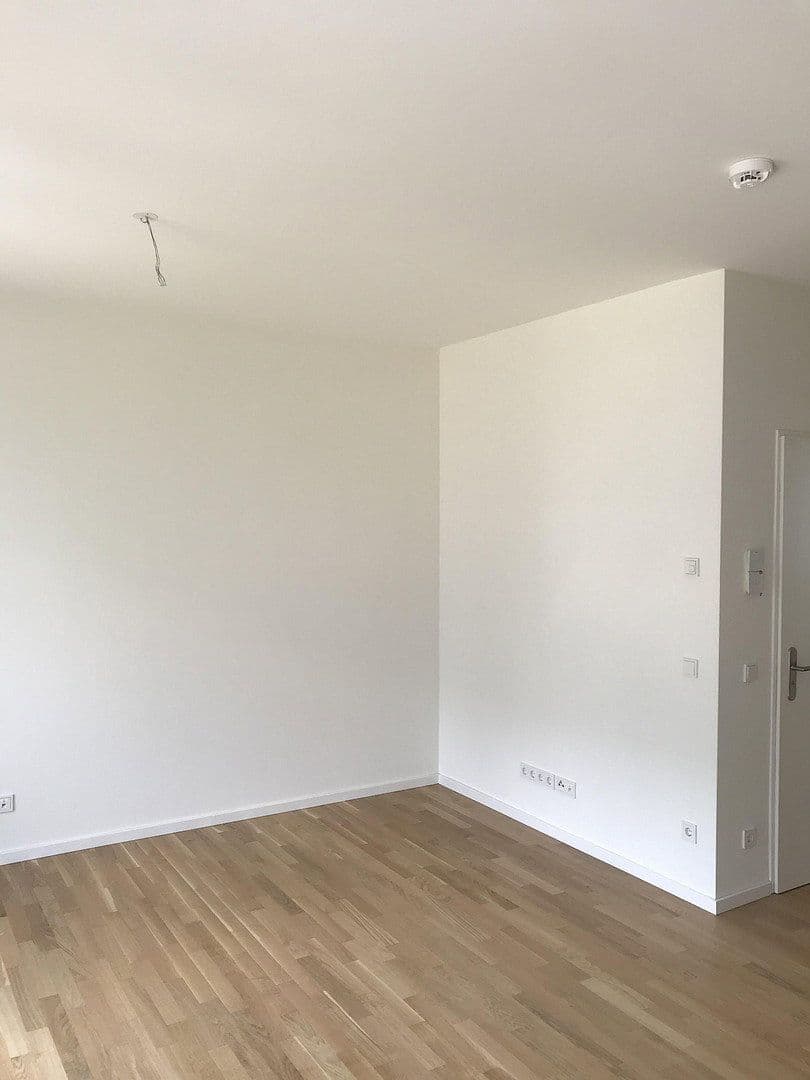 Pronájem bytu 2+1 67 m², Hedwig-Porschütz-Straße, Berlin, Berlín Pronájem bytu 2+1 67 m², Hedwig-Porschütz-Straße, Berlin, Berlín