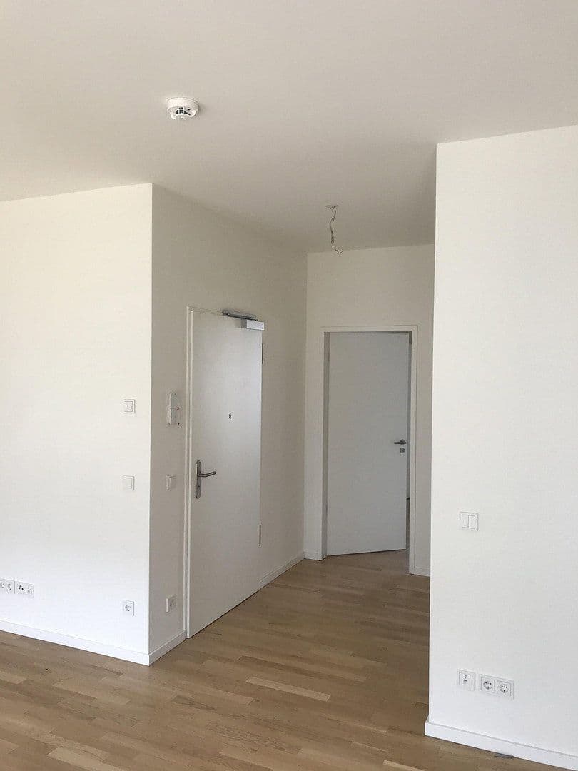 Pronájem bytu 2+1 67 m², Hedwig-Porschütz-Straße, Berlin, Berlín Pronájem bytu 2+1 67 m², Hedwig-Porschütz-Straße, Berlin, Berlín